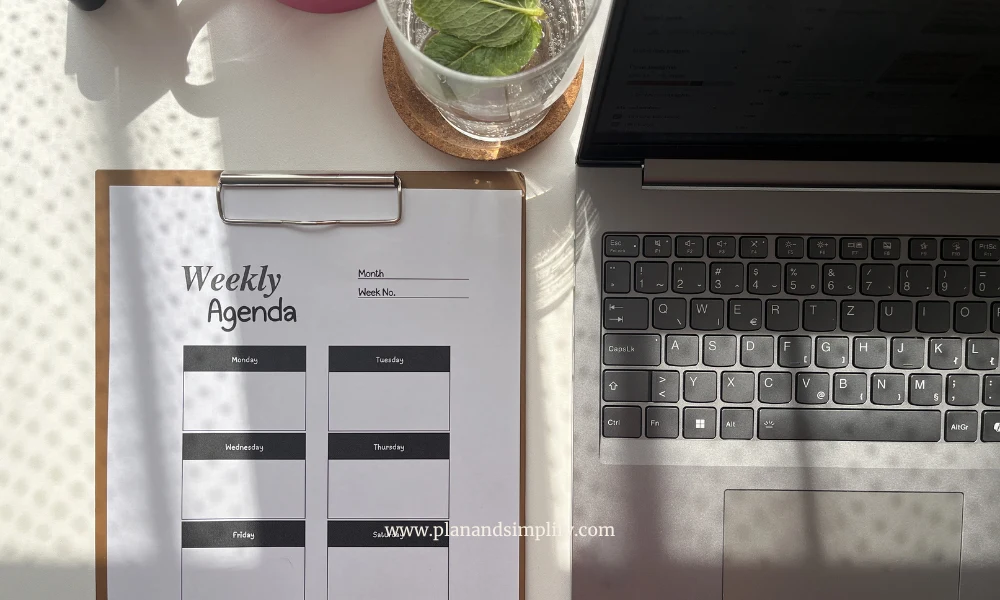 How to use weekly tracker templates when you work from home